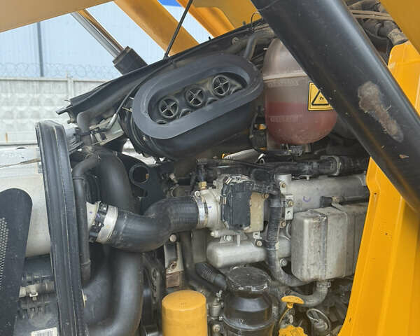 Желтый ЖЦБ 3ЦКС, объемом двигателя 4.4 л и пробегом 1 тыс. км за 68331 $, фото 11 на Automoto.ua