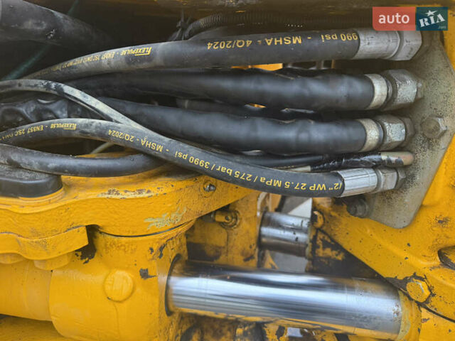 Желтый ЖЦБ 3ЦКС, объемом двигателя 4.4 л и пробегом 1 тыс. км за 68331 $, фото 13 на Automoto.ua