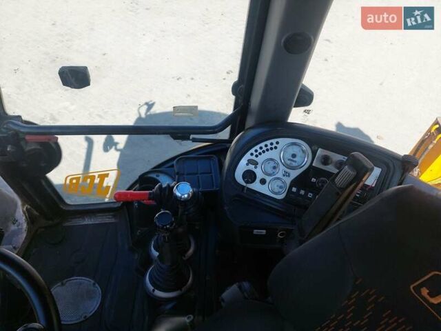 Желтый ЖЦБ 3ЦКС, объемом двигателя 4.4 л и пробегом 9 тыс. км за 33500 $, фото 10 на Automoto.ua