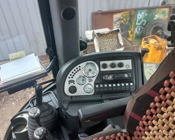 Желтый ЖЦБ 3ЦКС, объемом двигателя 4.4 л и пробегом 10 тыс. км за 39000 $, фото 5 на Automoto.ua