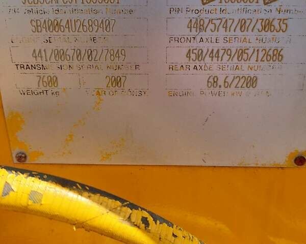 Желтый ЖЦБ 3ЦКС, объемом двигателя 4.4 л и пробегом 21 тыс. км за 32500 $, фото 1 на Automoto.ua