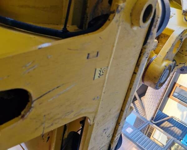 Желтый ЖЦБ 3ЦКС, объемом двигателя 4.4 л и пробегом 540 тыс. км за 58140 $, фото 35 на Automoto.ua