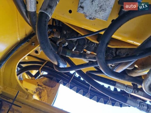 Желтый ЖЦБ 3ЦКС, объемом двигателя 4.4 л и пробегом 540 тыс. км за 58140 $, фото 34 на Automoto.ua