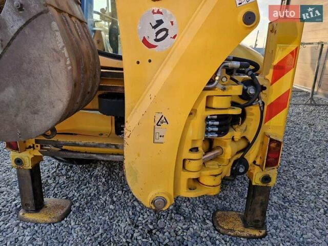 Желтый ЖЦБ 3ЦКС, объемом двигателя 4.4 л и пробегом 540 тыс. км за 58140 $, фото 23 на Automoto.ua