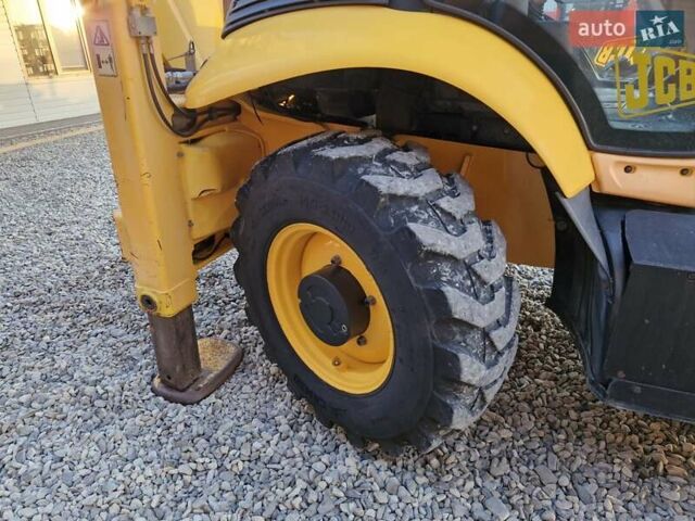 Желтый ЖЦБ 3ЦКС, объемом двигателя 4.4 л и пробегом 540 тыс. км за 58140 $, фото 18 на Automoto.ua