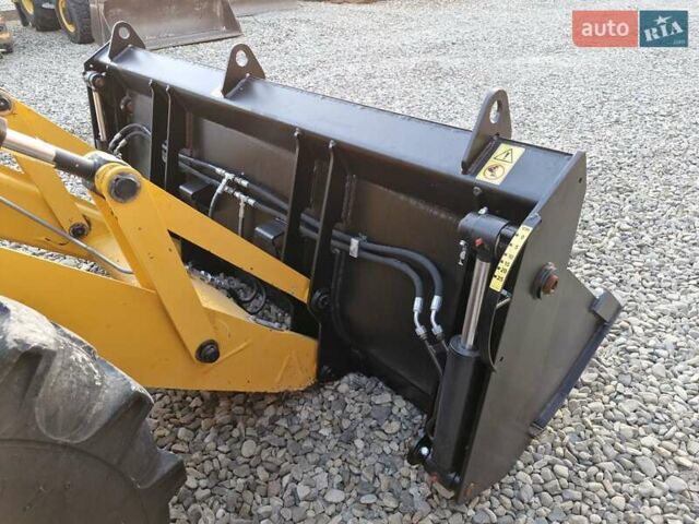 Желтый ЖЦБ 3ЦКС, объемом двигателя 4.4 л и пробегом 540 тыс. км за 58140 $, фото 16 на Automoto.ua