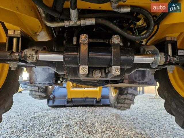 Желтый ЖЦБ 3ЦКС, объемом двигателя 4.4 л и пробегом 540 тыс. км за 58140 $, фото 26 на Automoto.ua