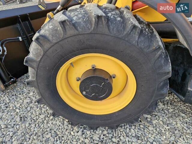 Желтый ЖЦБ 3ЦКС, объемом двигателя 4.4 л и пробегом 540 тыс. км за 58140 $, фото 12 на Automoto.ua