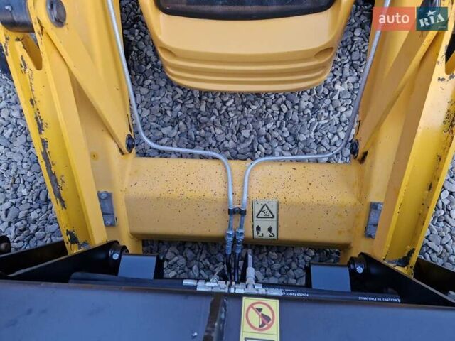 Желтый ЖЦБ 3ЦКС, объемом двигателя 4.4 л и пробегом 540 тыс. км за 58140 $, фото 13 на Automoto.ua