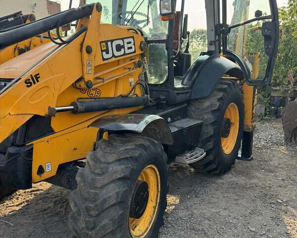 Жовтий ЖЦБ 3ЦКС, об'ємом двигуна 4.4 л та пробігом 15 тис. км за 42000 $, фото 7 на Automoto.ua