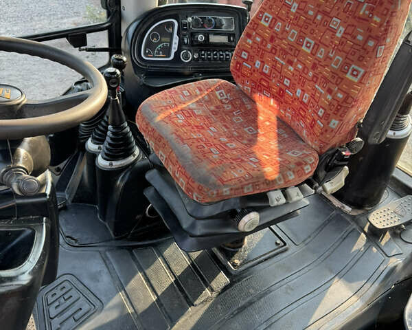 Жовтий ЖЦБ 3ЦКС, об'ємом двигуна 4.4 л та пробігом 15 тис. км за 42000 $, фото 4 на Automoto.ua