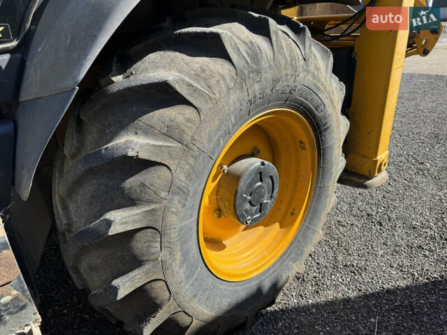 Желтый ЖЦБ 3ЦКС, объемом двигателя 4.4 л и пробегом 2 тыс. км за 81220 $, фото 6 на Automoto.ua