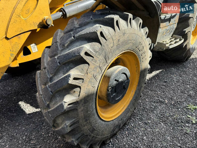 Желтый ЖЦБ 3ЦКС, объемом двигателя 4.4 л и пробегом 2 тыс. км за 81220 $, фото 7 на Automoto.ua