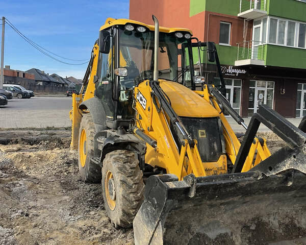 Желтый ЖЦБ 3ЦКС, объемом двигателя 0 л и пробегом 0 тыс. км за 75000 $, фото 2 на Automoto.ua