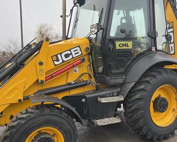 Жовтий ЖЦБ 3ЦКС, об'ємом двигуна 4.4 л та пробігом 0 тис. км за 73000 $, фото 9 на Automoto.ua