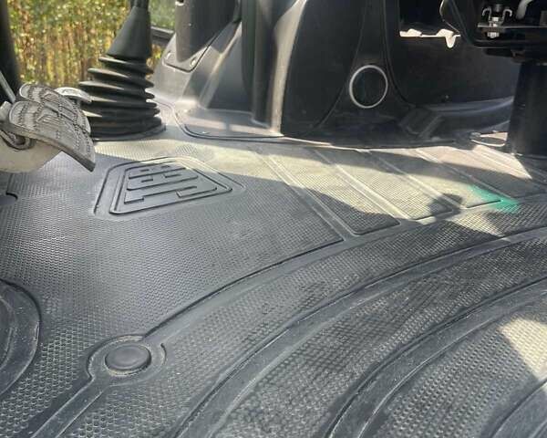 Жовтий ЖЦБ 3ЦКС, об'ємом двигуна 4.4 л та пробігом 0 тис. км за 73000 $, фото 17 на Automoto.ua