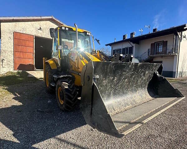 Желтый ЖЦБ 3ЦКС, объемом двигателя 0 л и пробегом 0 тыс. км за 122064 $, фото 3 на Automoto.ua