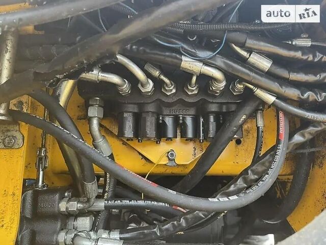Жовтий ЖЦБ 3CX Super, об'ємом двигуна 4.4 л та пробігом 8 тис. км за 59500 $, фото 7 на Automoto.ua