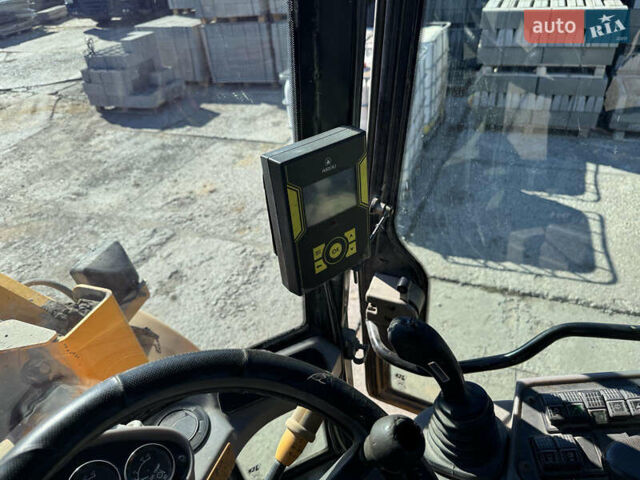 ЖЦБ 408 2000 у Тарутине на Automoto.ua ЖЦБ 408, об'ємом двигуна 4.4 л та пробігом 1 тис. км за 20000 $, фото 5 на Automoto.ua