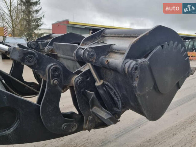 ЖЦБ 411, объемом двигателя 0 л и пробегом 8 тыс. км за 43602 $, фото 8 на Automoto.ua