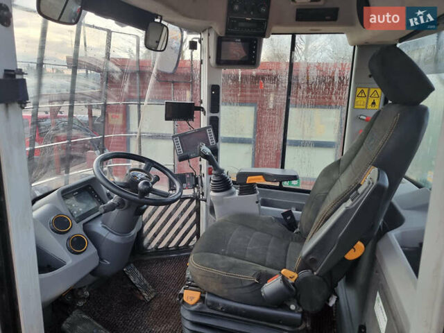 ЖЦБ 437, объемом двигателя 0 л и пробегом 0 тыс. км за 52527 $, фото 15 на Automoto.ua