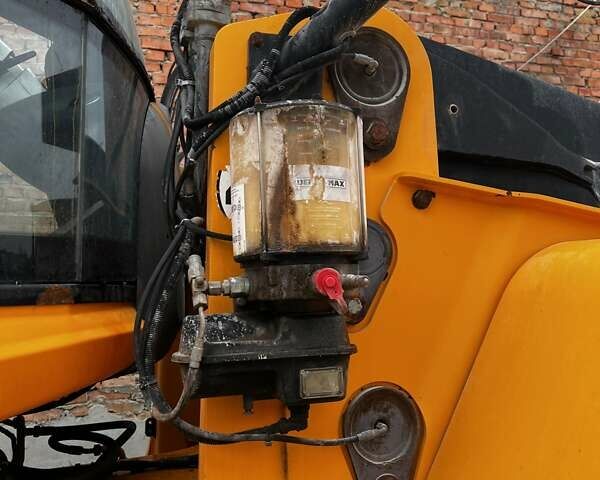 Желтый ЖЦБ 456, объемом двигателя 0 л и пробегом 8 тыс. км за 38500 $, фото 1 на Automoto.ua