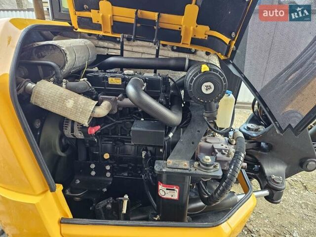 Жовтий ЖЦБ 48Z-1, об'ємом двигуна 0 л та пробігом 53 тис. км за 40500 $, фото 4 на Automoto.ua