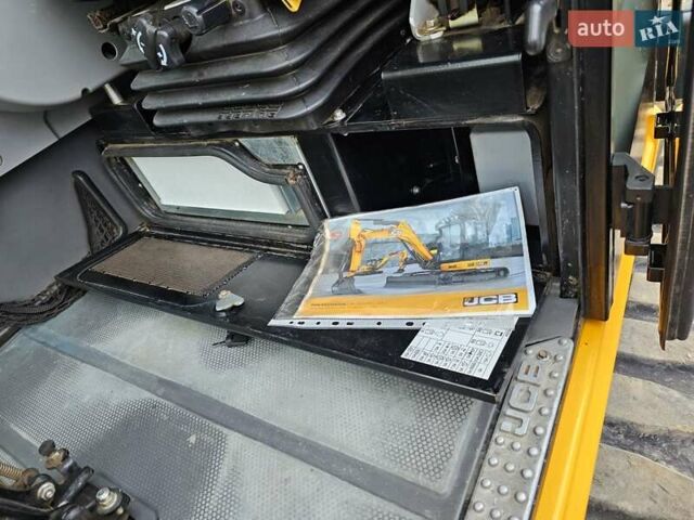 Желтый ЖЦБ 48Z-1, объемом двигателя 0 л и пробегом 53 тыс. км за 40500 $, фото 10 на Automoto.ua