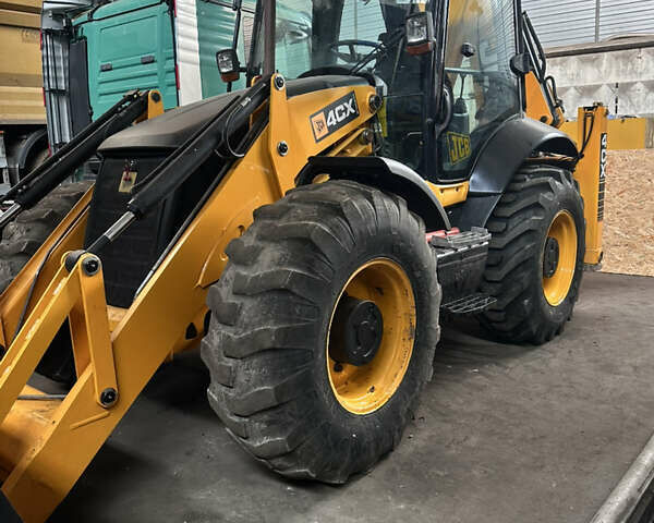 Жовтий ЖЦБ 4ЦКС, об'ємом двигуна 4.4 л та пробігом 0 тис. км за 53000 $, фото 7 на Automoto.ua