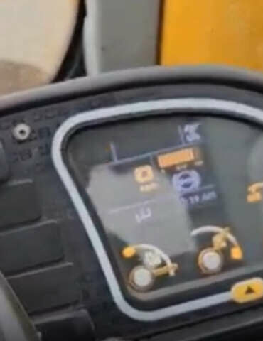 Желтый ЖЦБ 525-60 Hi-Viz, объемом двигателя 0 л и пробегом 0 тыс. км за 45998 $, фото 9 на Automoto.ua