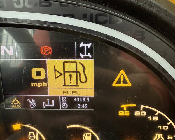 Жовтий ЖЦБ 525-60 Hi-Viz, об'ємом двигуна 0 л та пробігом 4 тис. км за 63637 $, фото 13 на Automoto.ua