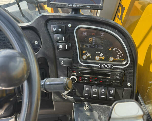 Желтый ЖЦБ 525-60 Hi-Viz, объемом двигателя 0 л и пробегом 3 тыс. км за 64208 $, фото 15 на Automoto.ua