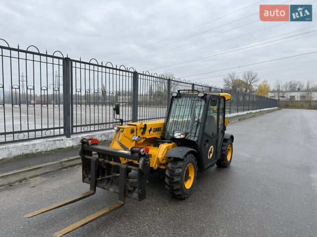 Жовтий ЖЦБ 525-60 Hi-Viz, об'ємом двигуна 0 л та пробігом 4 тис. км за 63637 $, фото 6 на Automoto.ua