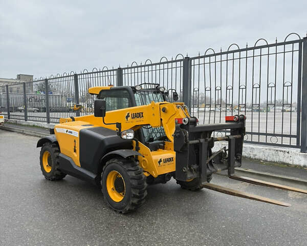 Жовтий ЖЦБ 525-60 Hi-Viz, об'ємом двигуна 0 л та пробігом 4 тис. км за 63637 $, фото 18 на Automoto.ua