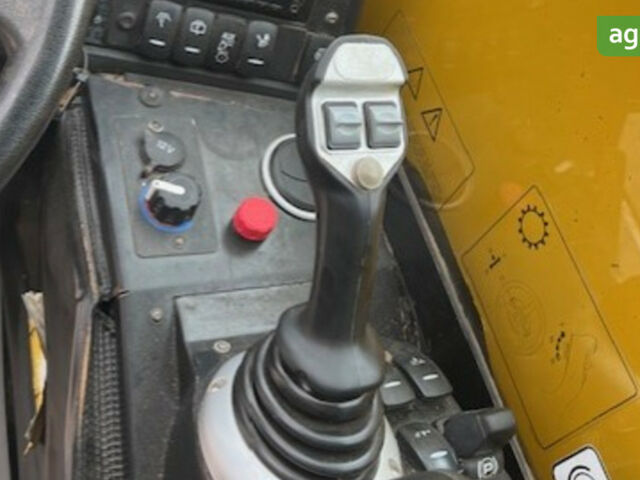 ЖЦБ 525, об'ємом двигуна 0 л та пробігом 0 тис. км за 52631 $, фото 2 на Automoto.ua