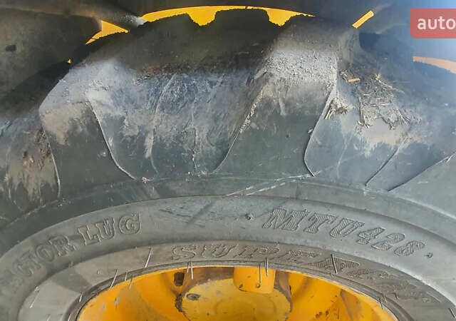 Желтый ЖЦБ 528-70, объемом двигателя 0 л и пробегом 0 тыс. км за 33663 $, фото 4 на Automoto.ua