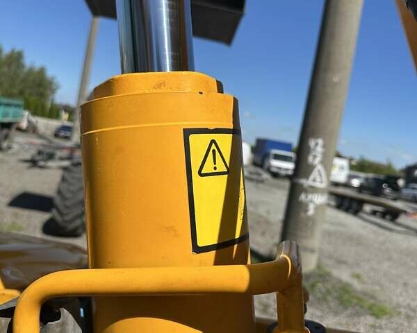 ЖЦБ 530-70, объемом двигателя 4.4 л и пробегом 0 тыс. км за 40000 $, фото 33 на Automoto.ua