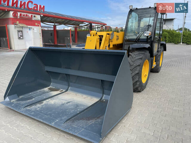 Желтый ЖЦБ 530-70, объемом двигателя 4.4 л и пробегом 3 тыс. км за 32000 $, фото 9 на Automoto.ua