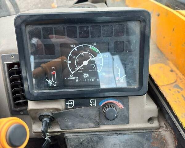 Желтый ЖЦБ 530-70, объемом двигателя 4.4 л и пробегом 10 тыс. км за 21700 $, фото 8 на Automoto.ua