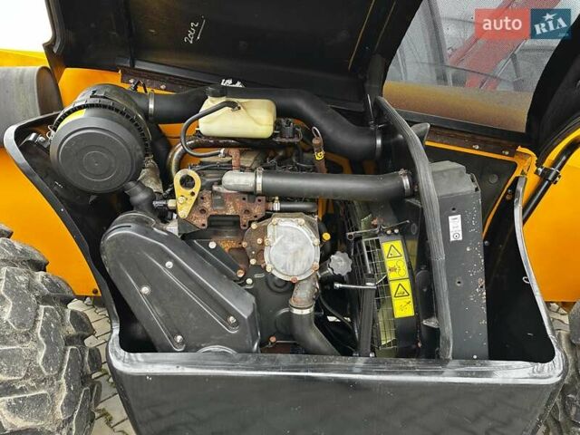 Жовтий ЖЦБ 530, об'ємом двигуна 0 л та пробігом 0 тис. км за 44136 $, фото 20 на Automoto.ua