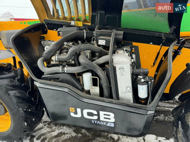 ЖЦБ 531-70 2017 в Носовке на Automoto.ua ЖЦБ 531-70, объемом двигателя 0 л и пробегом 1 тыс. км за 59000 $, фото 9 на Automoto.ua
