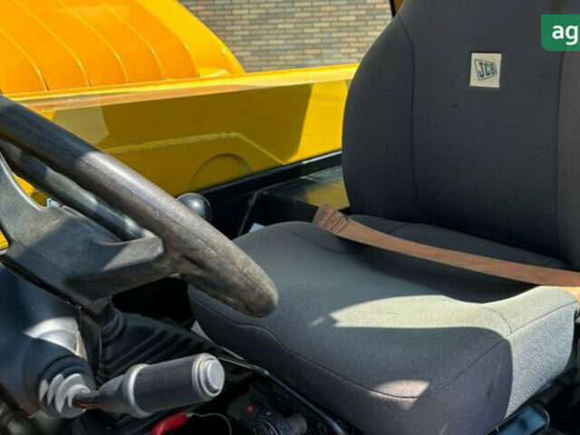 ЖЦБ 531-70, объемом двигателя 2.45 л и пробегом 0 тыс. км за 50522 $, фото 4 на Automoto.ua