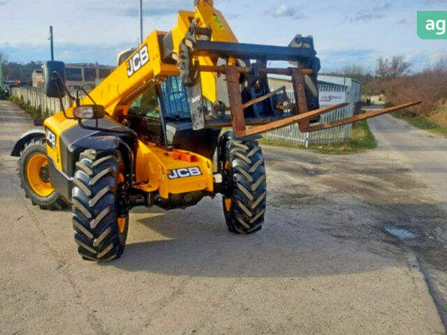 ЖЦБ 531-70 2013 в Звенигородка на Automoto.ua ЖЦБ 531-70, объемом двигателя 0 л и пробегом 0 тыс. км за 52733 $, фото 10 на Automoto.ua