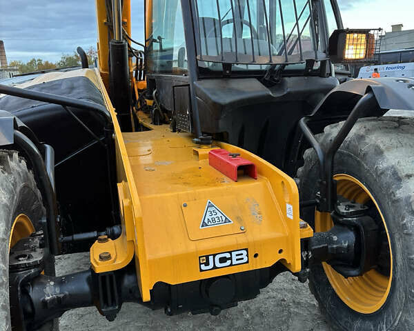 ЖЦБ 531-70 2009 у Львові на Automoto.ua ЖЦБ 531-70, об'ємом двигуна 0 л та пробігом 8 тис. км за 36500 $, фото 19 на Automoto.ua