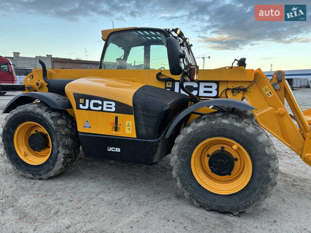 ЖЦБ 531-70 2009 у Львові на Automoto.ua ЖЦБ 531-70, об'ємом двигуна 0 л та пробігом 8 тис. км за 36500 $, фото 3 на Automoto.ua