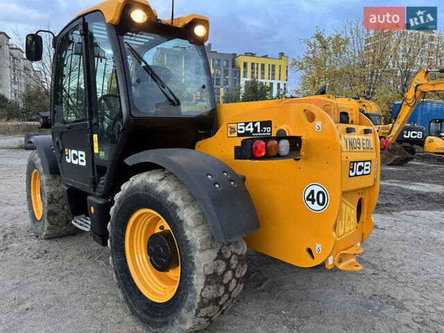 ЖЦБ 531-70 2009 у Львові на Automoto.ua ЖЦБ 531-70, об'ємом двигуна 0 л та пробігом 8 тис. км за 36500 $, фото 7 на Automoto.ua