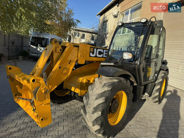 ЖЦБ 531-70 2012 в Каменце-Подольском на Automoto.ua ЖЦБ 531-70, объемом двигателя 0 л и пробегом 560 тыс. км за 39999 $, фото 1 на Automoto.ua