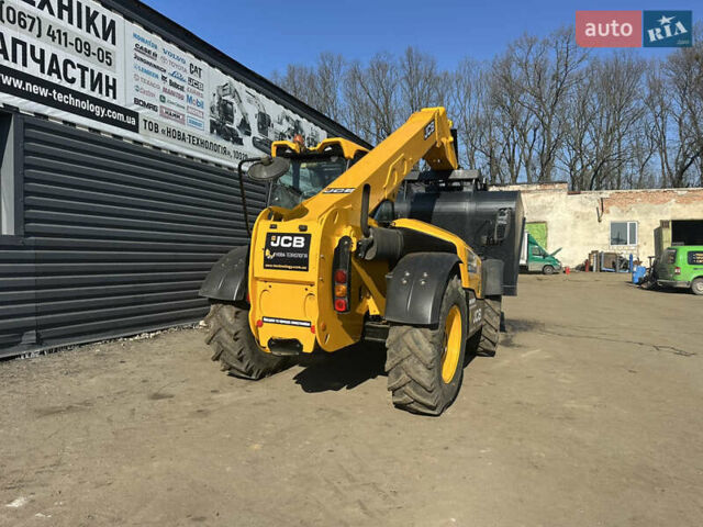 ЖЦБ 531-70, объемом двигателя 4.4 л и пробегом 2 тыс. км за 52145 $, фото 2 на Automoto.ua