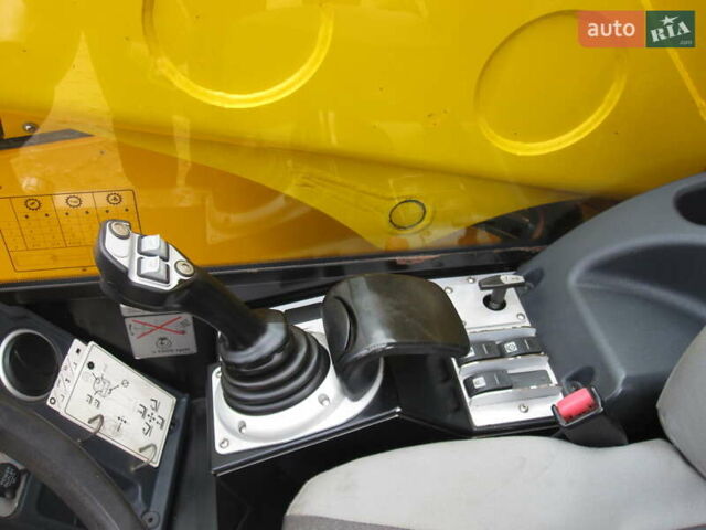 Желтый ЖЦБ 531-70, объемом двигателя 4.4 л и пробегом 2 тыс. км за 50000 $, фото 18 на Automoto.ua