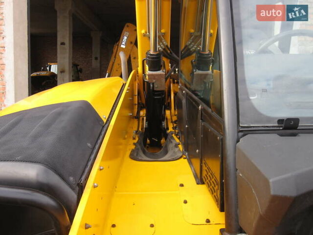Желтый ЖЦБ 531-70, объемом двигателя 4.4 л и пробегом 2 тыс. км за 50000 $, фото 9 на Automoto.ua